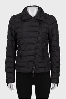 Fitted jacket with diagonal fastening
