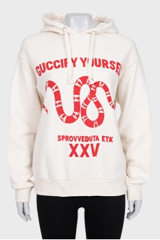White hoodie with contrasting brand print
