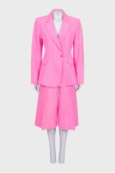 Pink suit with culottes