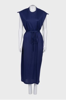 Blue ribbed dress with belt