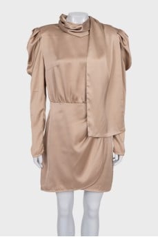 Satin dress with tie at the neck