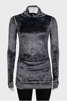 Velvet fitted turtleneck