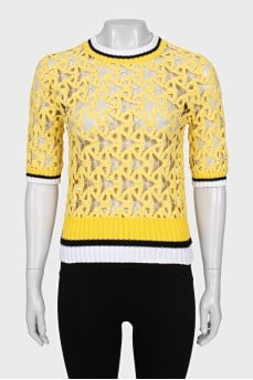 Openwork straight cut top