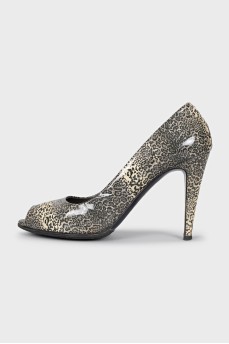 Animal print open-toe shoes