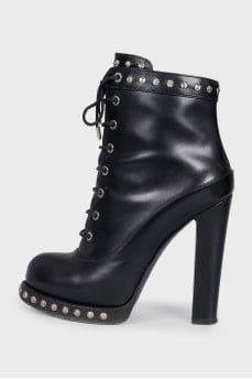 Leather ankle boots with silver decor