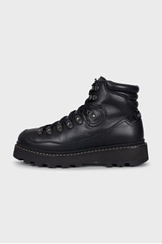Men's black leather lace-up boots