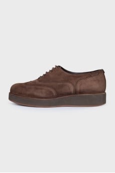 Brown suede brogues