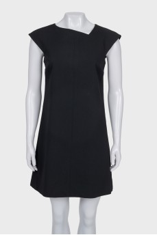 Wool dress with a shaped neckline