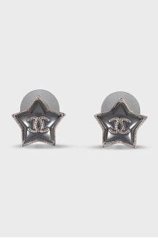 Silver star-shaped earrings
