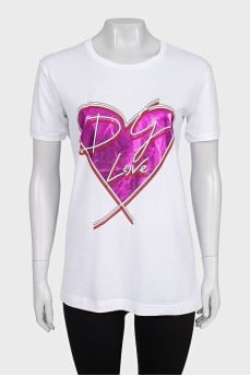 White T-shirt with a shiny print