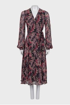 Fitted wrap dress in a floral print