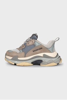 Серые кроссовки Triple S