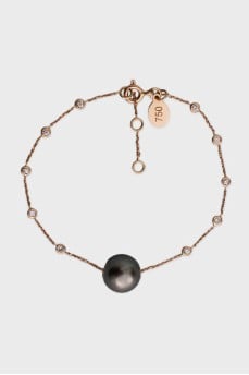Gold bracelet with pearls and diamonds