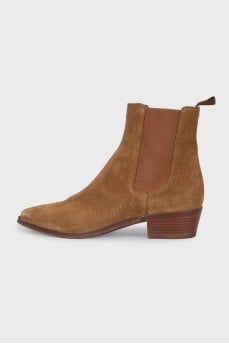 Suede Chelsea boots with heels