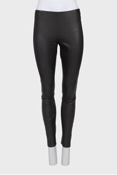 Leather leggings with a zipper on the leg