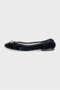 Velvet ballet flats with crystals