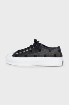 Mesh sneakers with white toes