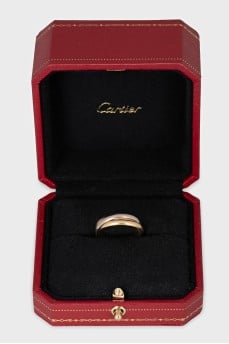Trinity ring with engraving