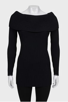 Fitted off-the-shoulder jumper