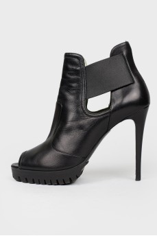Ankle boots with cutouts and peep toe