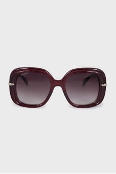 Red square sunglasses