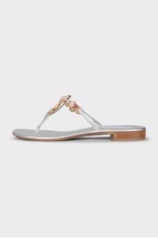 Leather flip flops decorated with crystals