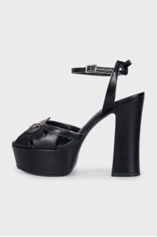Heeled sandals with rhinestones