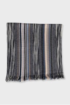 Men's striped scarf with fringe