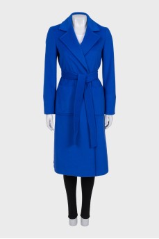 Blue wool coat with a belt