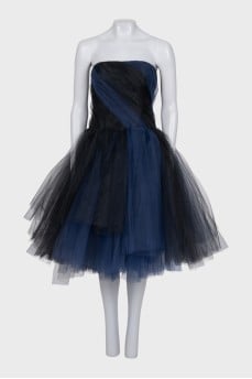 Off-the-shoulder dress with a full skirt