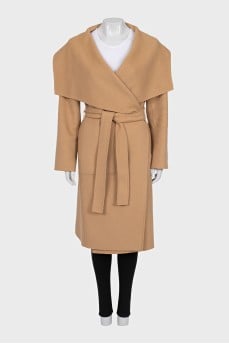 Brown wool and cashmere coat with belt
