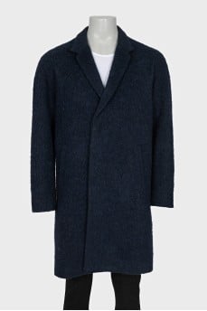 Men's straight coat with buttons