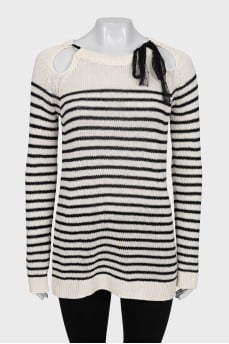 Striped jumper with a bow