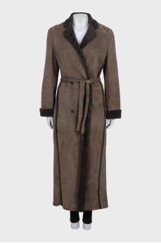 Brown sheepskin coat with a belt