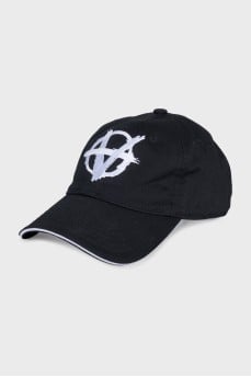 Men's cap with white embroidery
