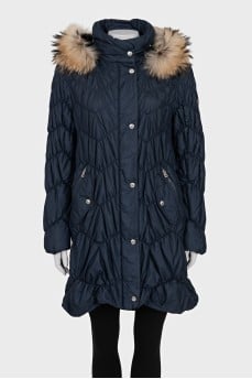 Long jacket decorated with fur