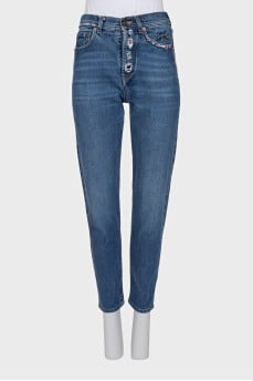 Сині джинси mom fit з вишивкою