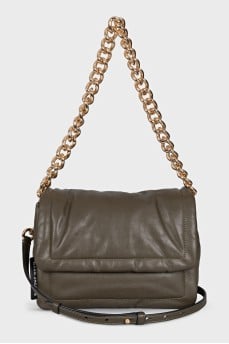 Leather crossbody with chunky chain