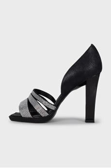 Heeled sandals with small rhinestones