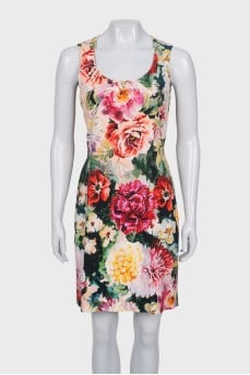 Sleeveless fitted dress in floral print