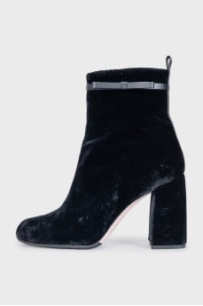 Black velvet ankle boots with heels
