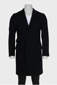 Men's wool coat with hidden buttons