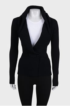 Fitted cardigan with buttons