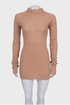 Fitted dress made of mohair and silk