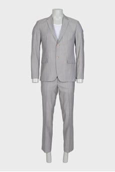 Men's gray wool and silk suit