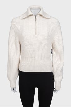 White cropped pullover with zipper