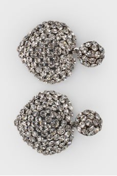 Clip-on earrings in the shape of a heart