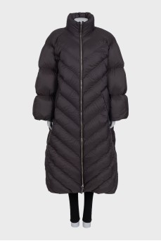 Brown down jacket with voluminous sleeves
