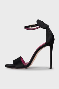 Black Minnie Sandals