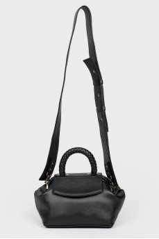 Bag with a wicker pen